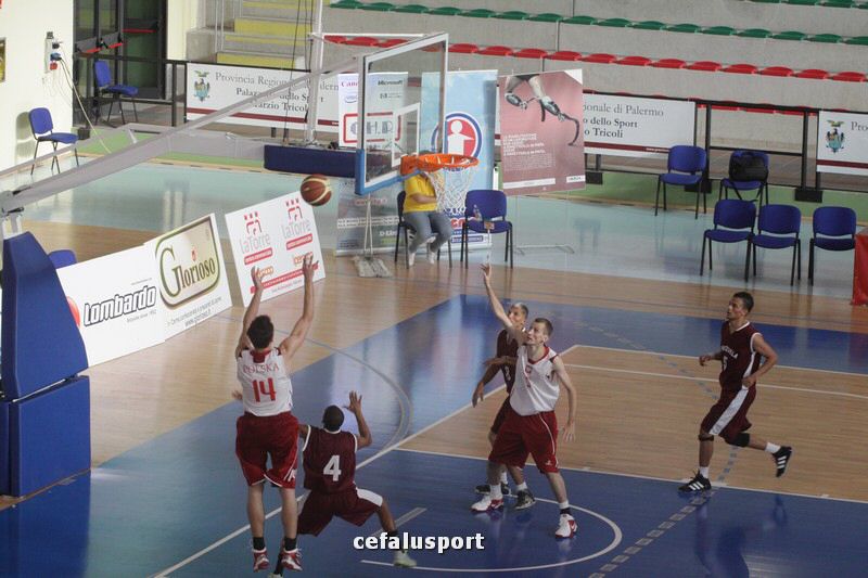 110919 basket 073_tn.jpg